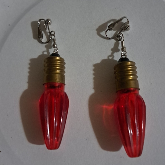 Vintage 80's Christmas Bulb Dangle  Clip on Earrings - Picture 2 of 3